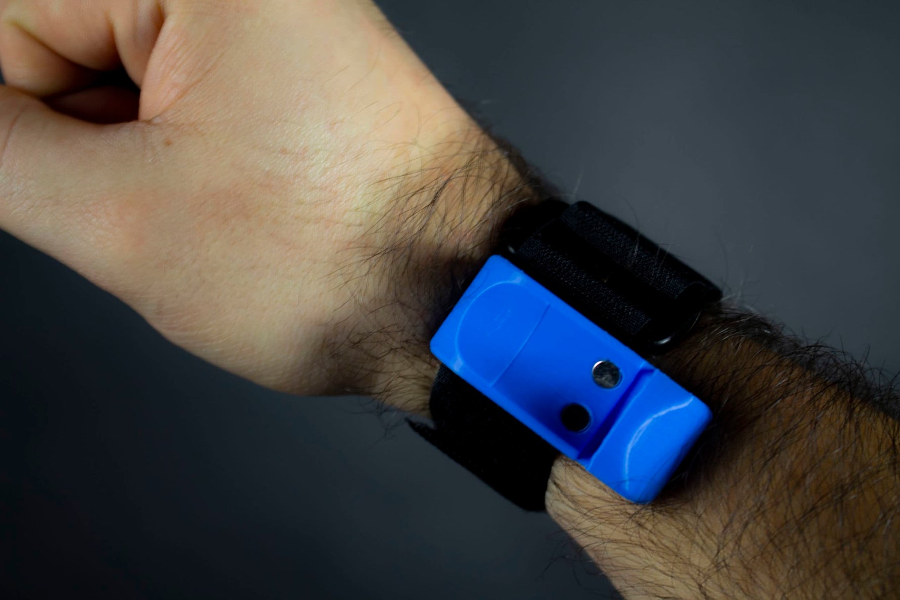 The PRIMUS Wrist Loader image 2