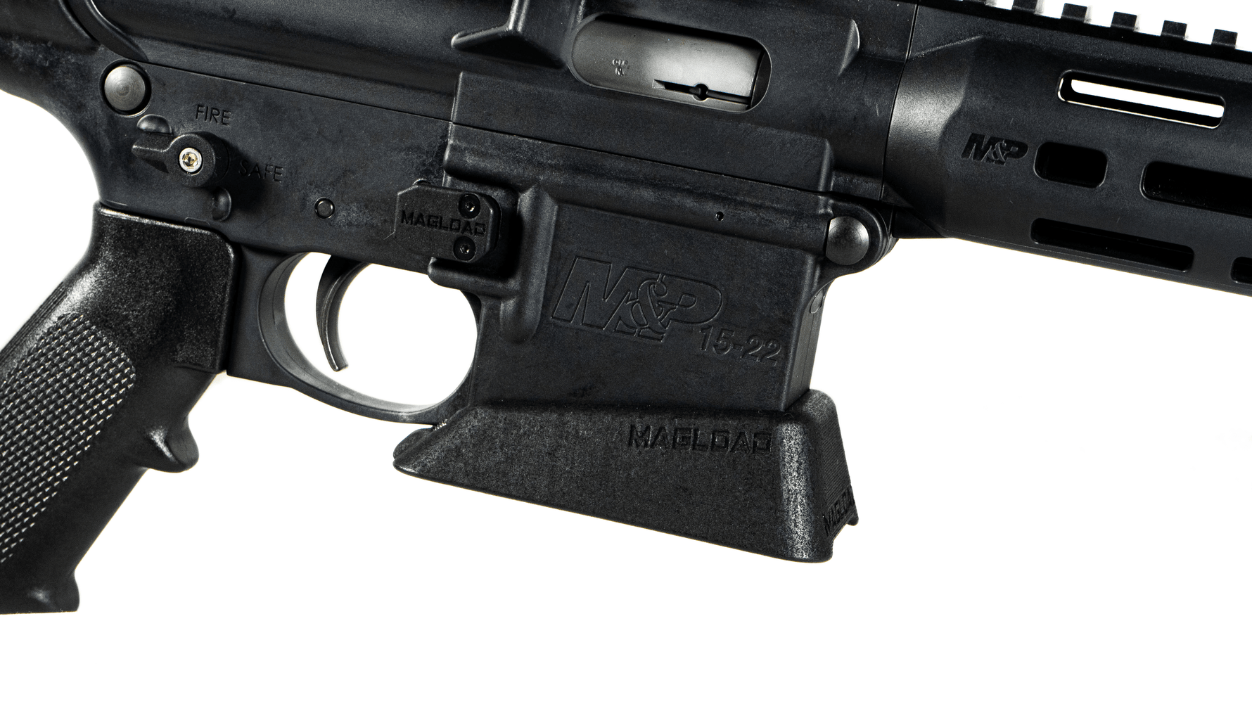 S&W 15-22 Element Magwell image 1